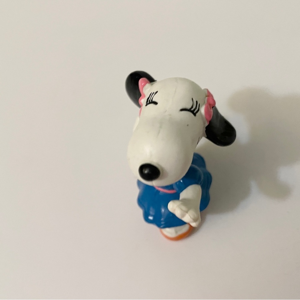 Vintage 1960s Peanuts Snoopy Pirate & Belle PVC Figurine UFS - Picture 12 of 16